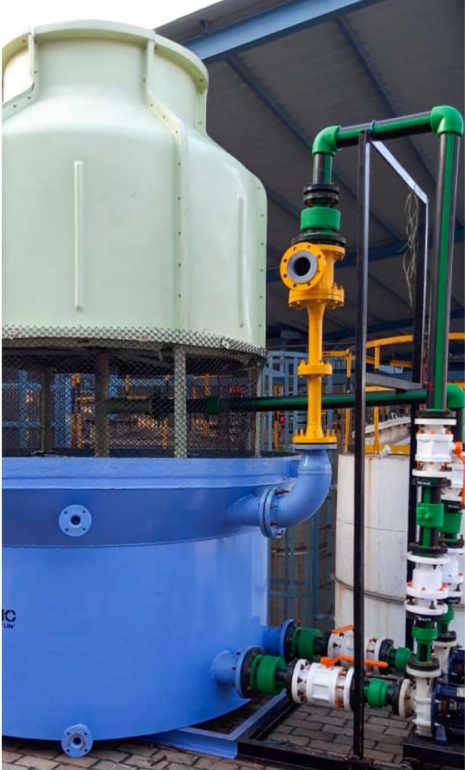 Liquid Jet Ejector for liquid-driven industrial vacuum generation